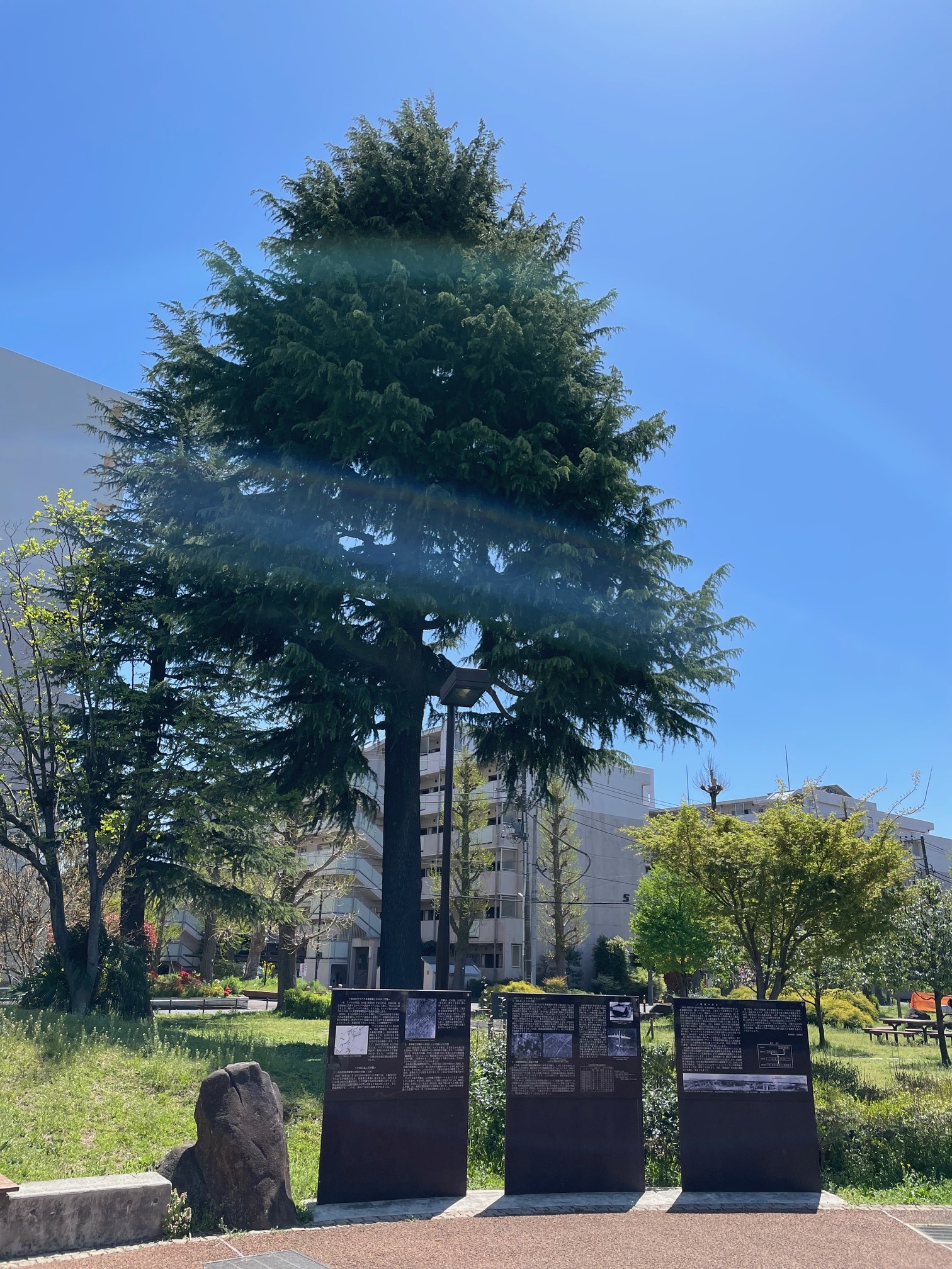 空襲大型説明板