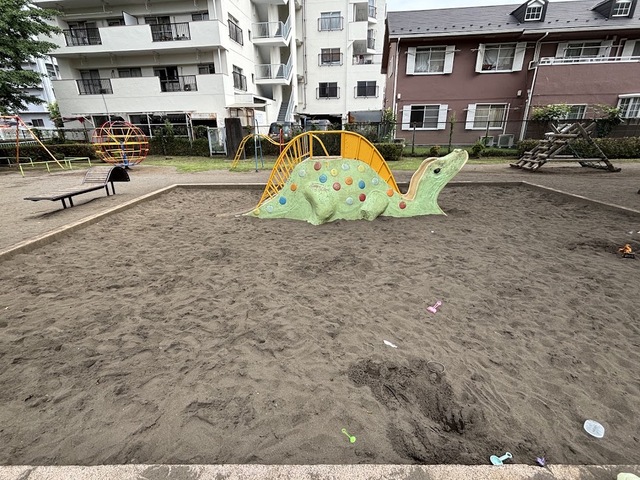 砂場 砂場